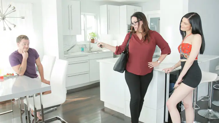 Forbidden Stepcousin Pussy Play - Family Strokes