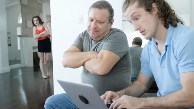 Fucking Behind Dads Back - Family Strokes