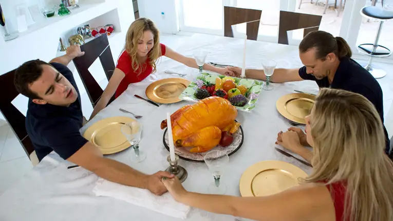 Thanksgiving Day Fun - Family Strokes