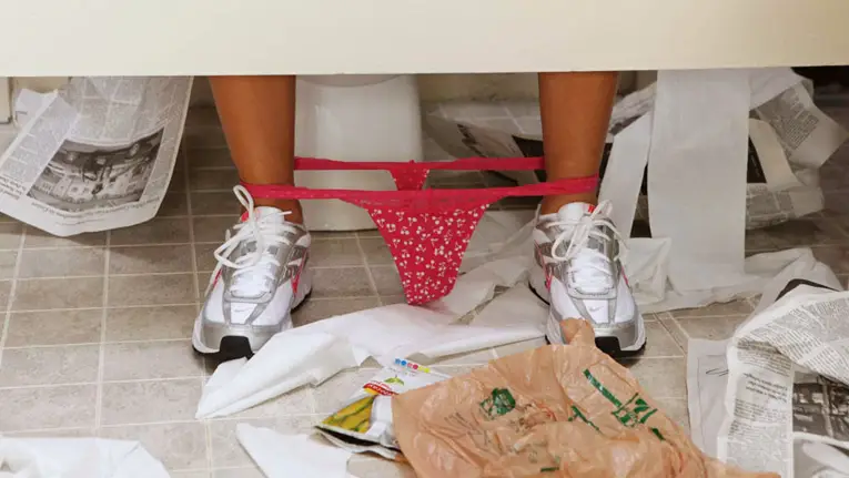 Bathroom Bang - Innocent High